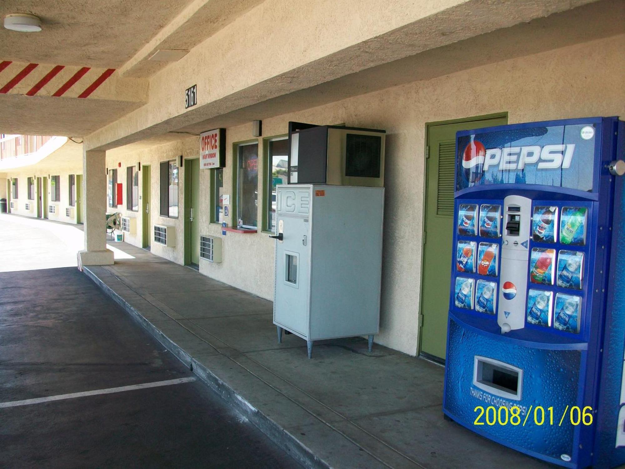 Rodeway Inn Commerce - Los Angeles Eksteriør billede